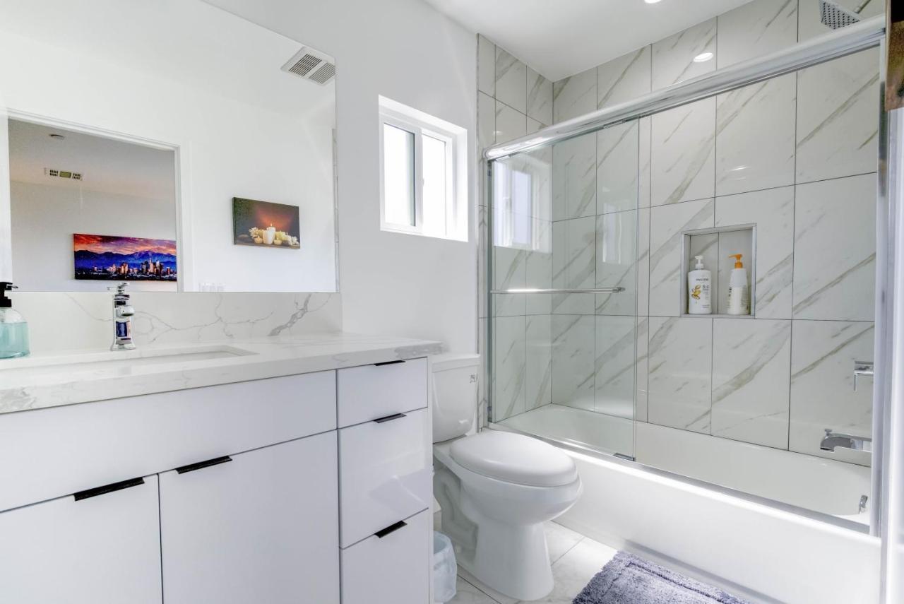 Modern Apartment In Studio City Los Angeles Luaran gambar